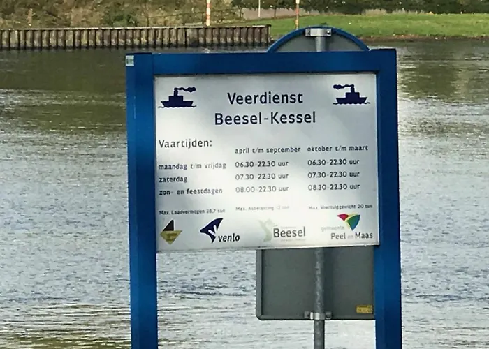 Отель Het Draakje Бесел